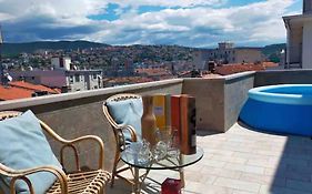 Suite Enes